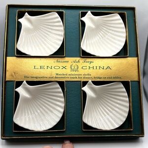 Vintage Lenox Nasau Scallop Shell Ashtray Set in Original Box